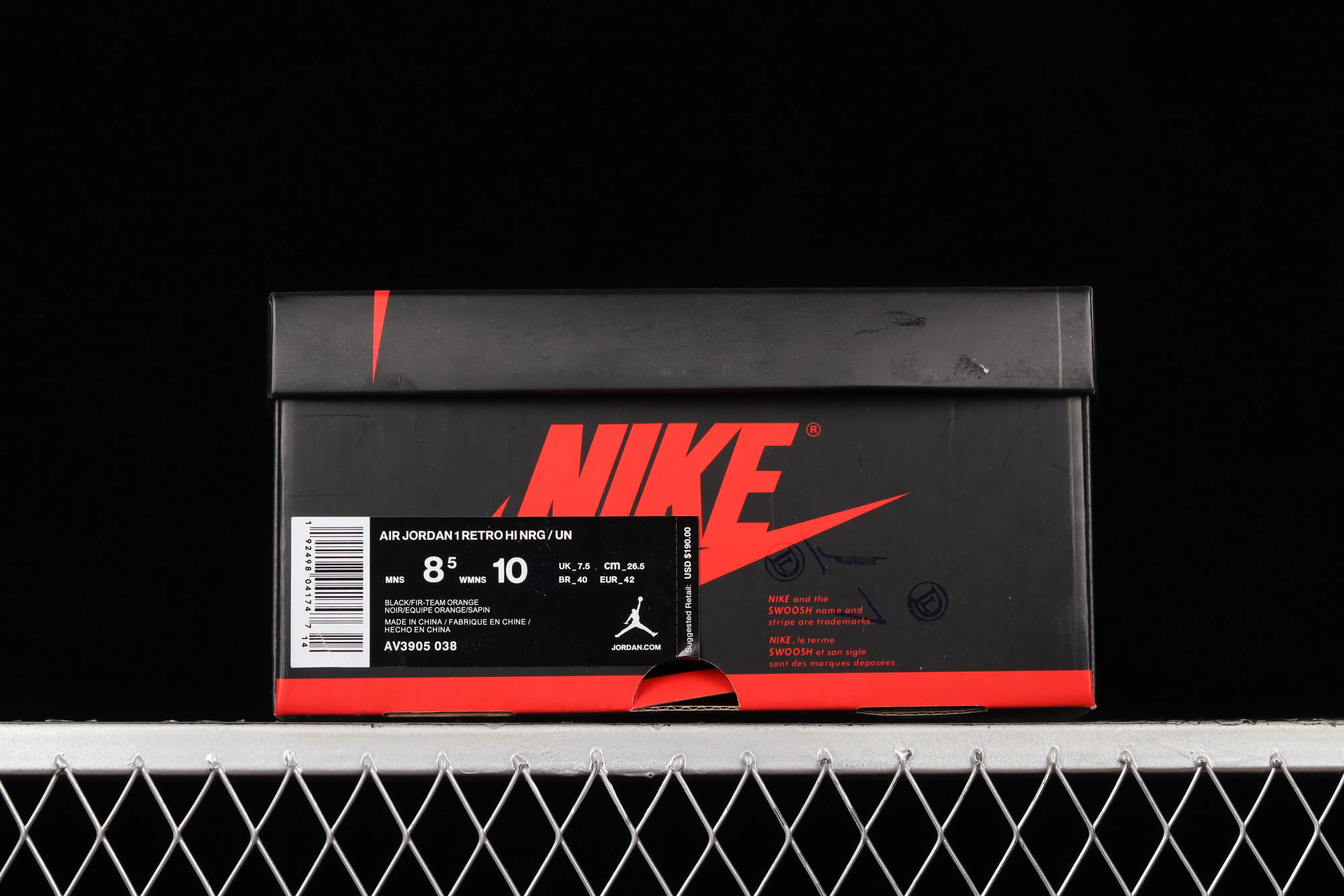 All categories Air Jordan Jordan series basketball shoes Air Jordan 1 High Air Jordan 1 Retro Hi NRG/UN AJ1 Joe 1 Miami patent leather green AV3905-038